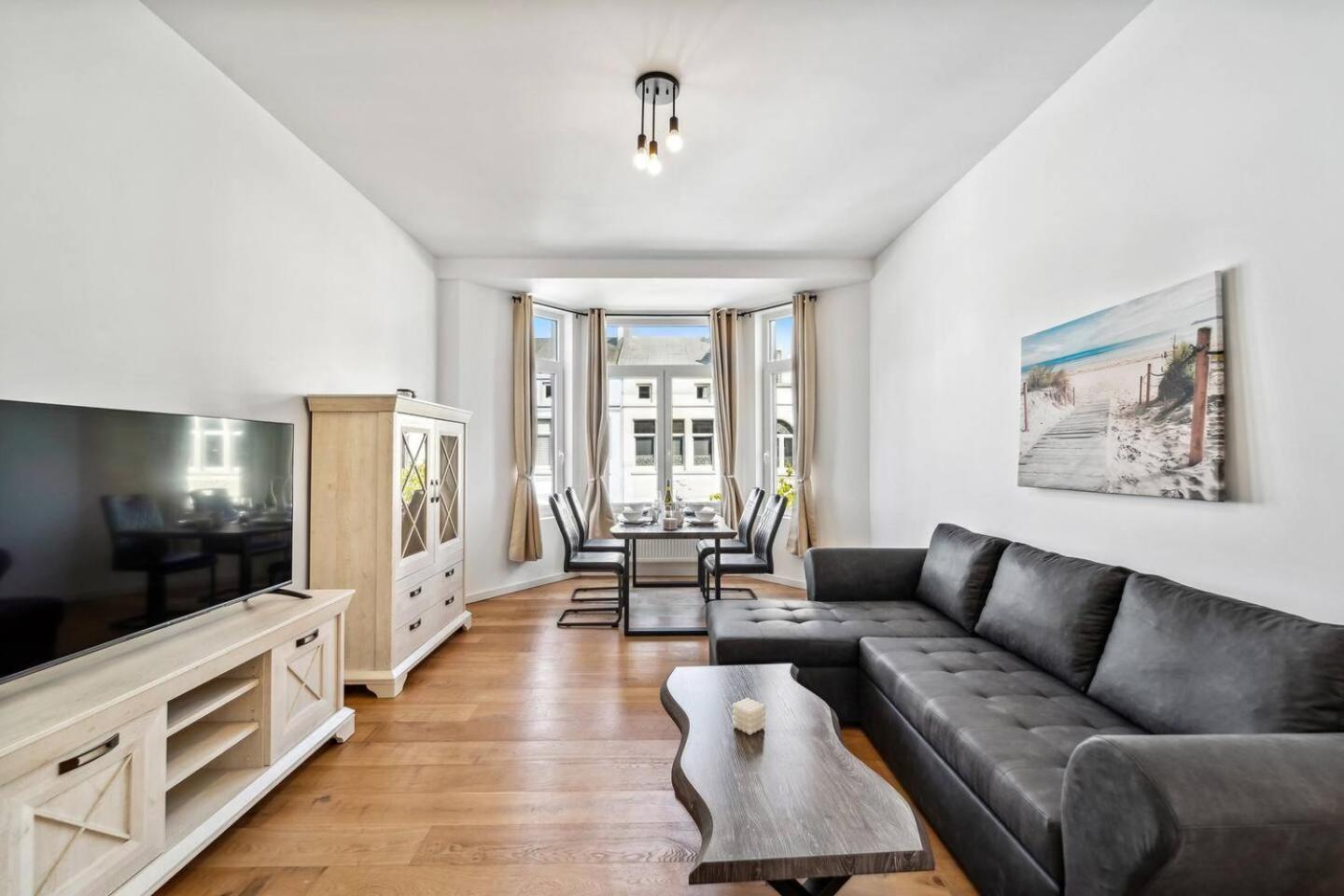 Infinity Stay Ferienapartments Rheinstrasse Wilhelmshaven Exteriör bild