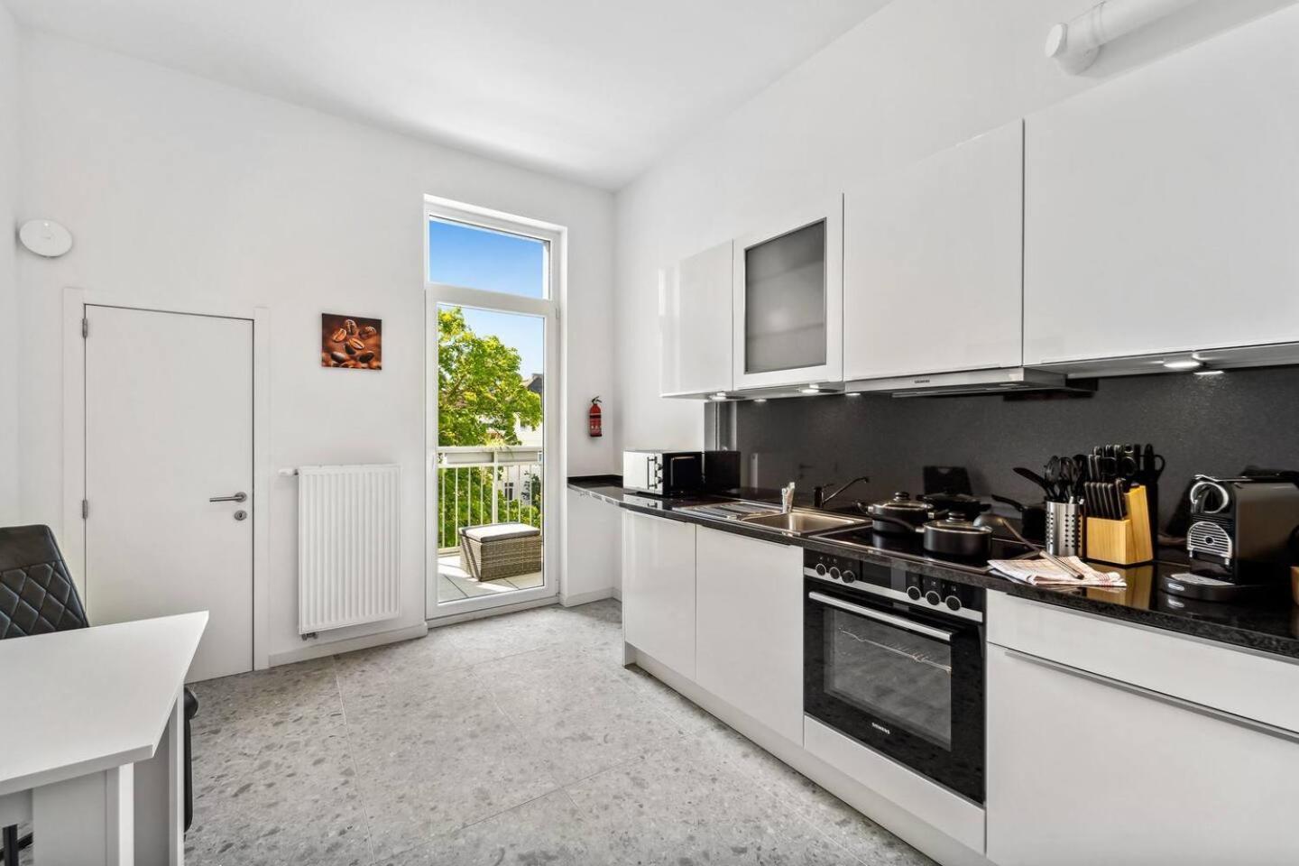 Infinity Stay Ferienapartments Rheinstrasse Wilhelmshaven Exteriör bild