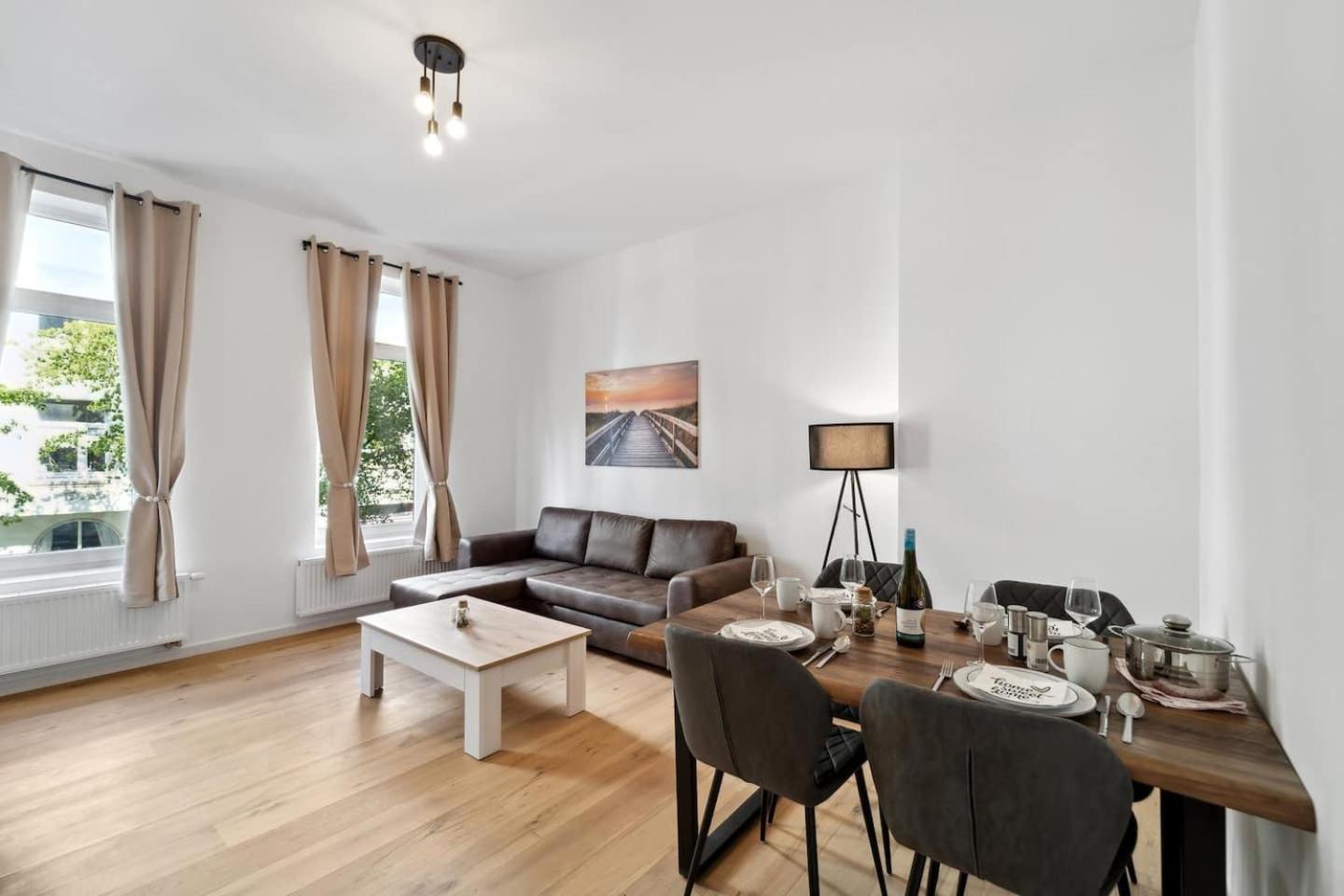 Infinity Stay Ferienapartments Rheinstrasse Wilhelmshaven Exteriör bild
