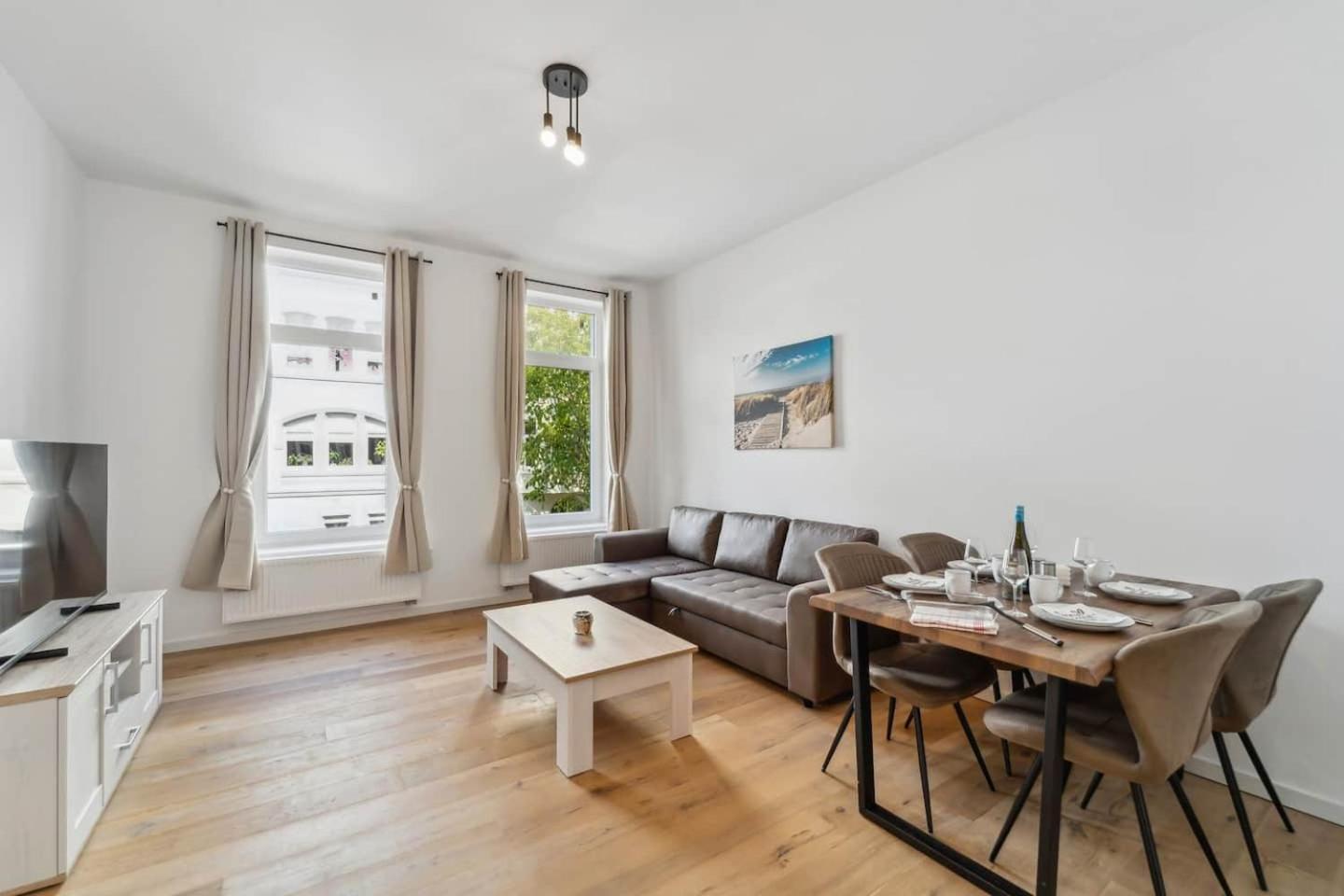 Infinity Stay Ferienapartments Rheinstrasse Wilhelmshaven Exteriör bild
